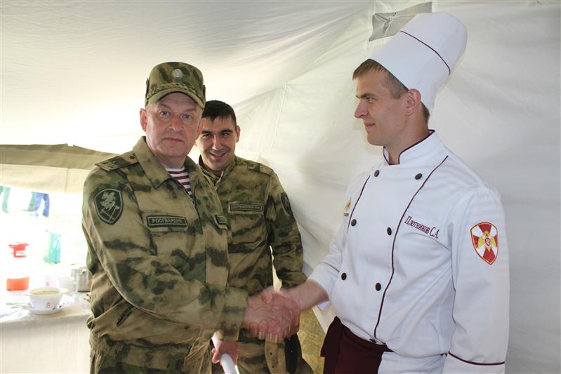 Команда Росгвардии стала призером конкурса «Полевая кухня»