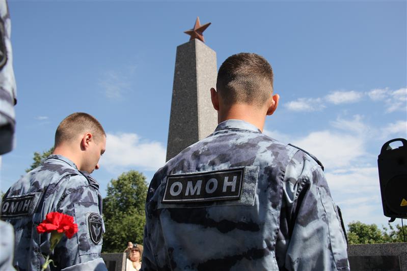 Росгвардия приняла участие во всероссийской акции  «Свеча памяти» (фото)