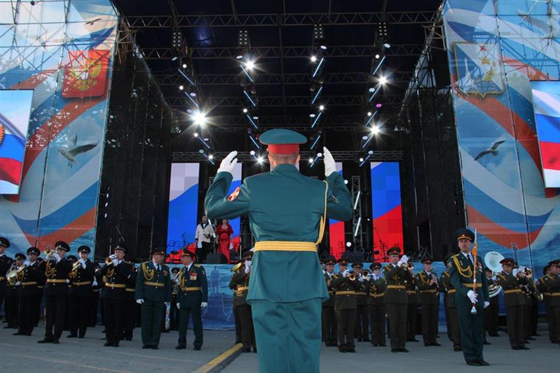 Музыканты Росгвардии проводят последние репетиции перед Всероссийским фестивалем военных оркестров в Крыму
