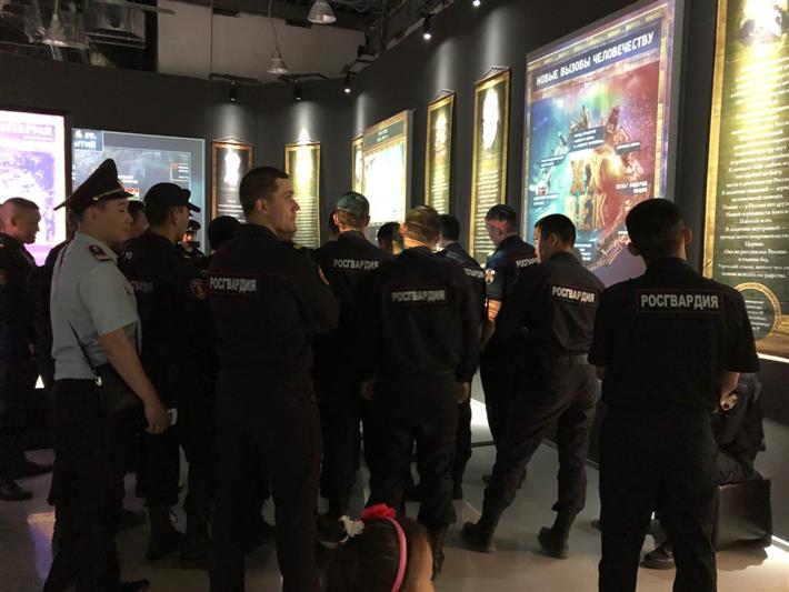 В Якутске для сотрудников вневедомственной охраны организована экскурсия в новый интерактивный музей отечественной истории