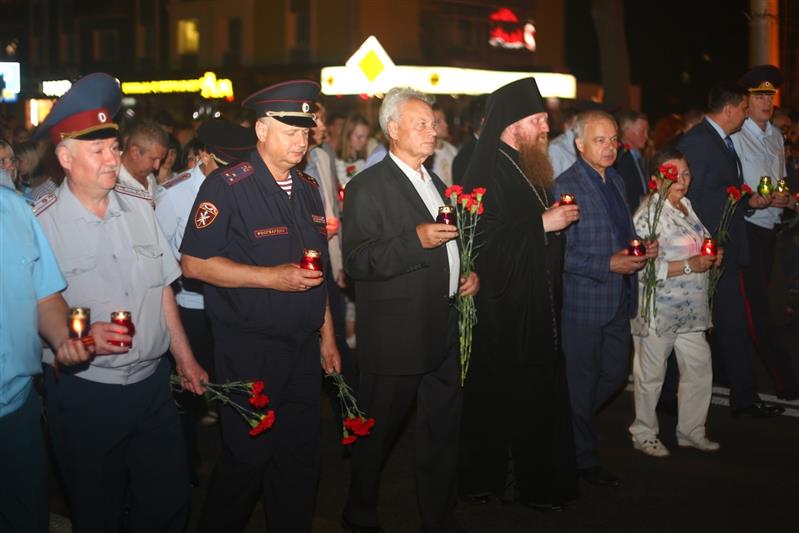 В Центральном округе Росгвардии почтили память жертв Великой Отечественной войны (фото)