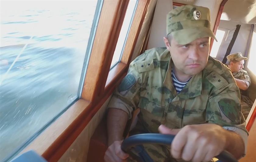 Взвод катеров казанского полка Приволжского округа Росгвардии поздравляет коллег с Днем ВМФ (видео)