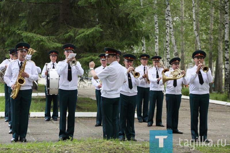Спецназовцы отряда специального назначения «Урал» приняли участие в перезахоронении останков солдата, погибшего в годы Великой Отечественной войны