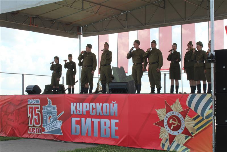Росгвардия приняла участие в праздновании 75-летия победы в Курской битве