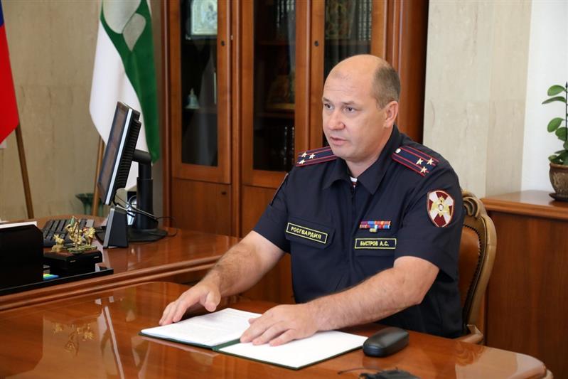 В Кургане подвели итоги работы отдела Росгвардии с губернатором области