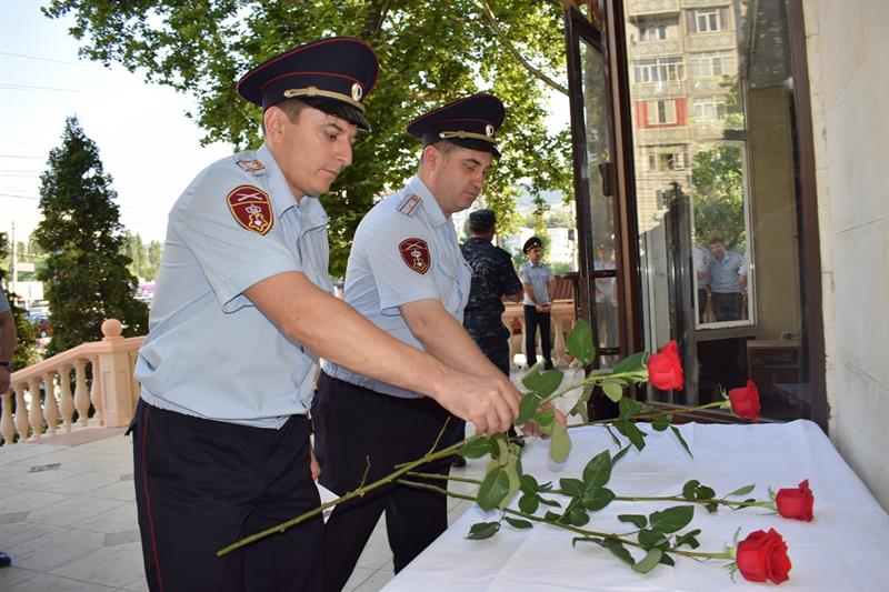 В Дагестане почтили память Героя России Магомеда Нурбагандова