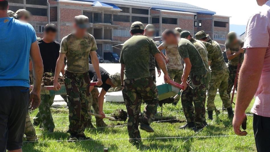 На базе ОМОН в Каспийске появится памятник погибшим сотрудникам