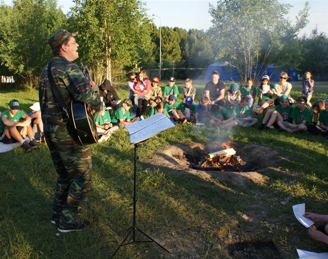 В югорском военно-патриотическом лагере «Юный росгвардеец» состоялся День открытых дверей