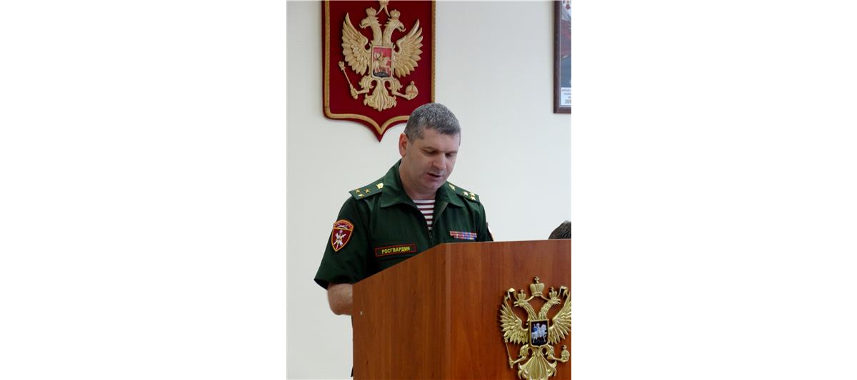 Сотрудники Управления Росгвардии по Белгородской области провели памятную акцию, в ходе которой навестили 23 семьи погибших коллег