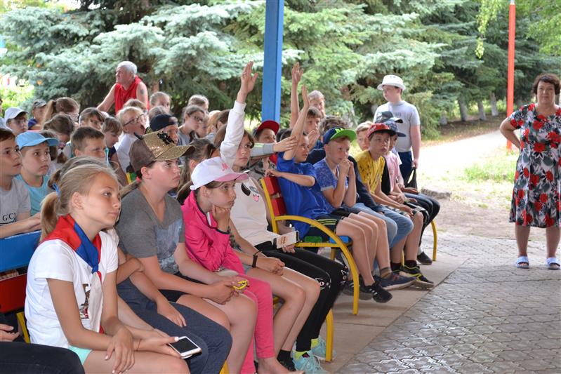 Сотрудники ульяновского ОМОН провели патриотическое мероприятие «Славе – не меркнуть, традициям – жить!»