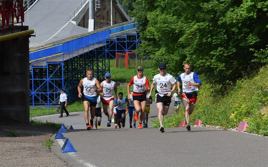 В Уфе состоялся чемпионат Приволжского округа Росгвардии по служебному биатлону