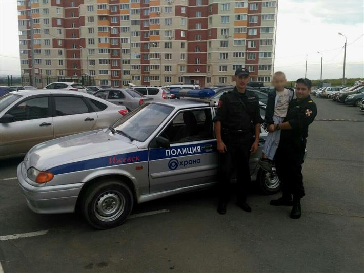 В Самаре и Ижевске сотрудники Росгвардии вернули пропавших детей родителям