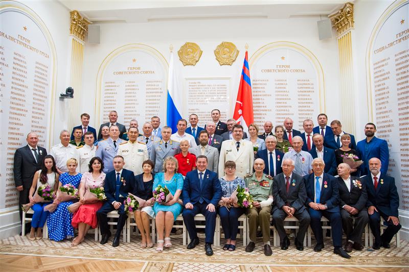 Командир ОМОН Управления Росгвардии по Волгоградской области удостоен награды губернатора региона