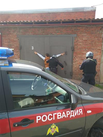 В Челябинской области росгвардейцы задержали подозреваемого в совершении автоугона