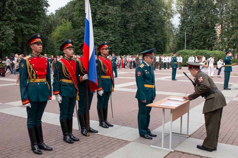 Новобранцы центральной войсковой комендатуры