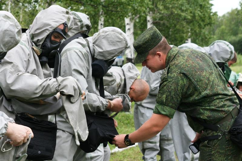 В Хабаровске прошел учебный сбор специалистов по ведению РХБ-разведки