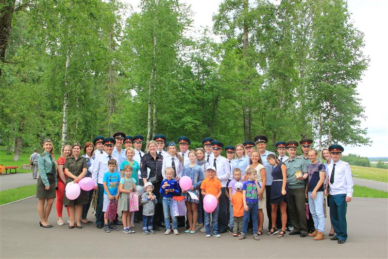 В Сыктывкаре для росгвардейцев состоялся праздник ко Дню семьи 