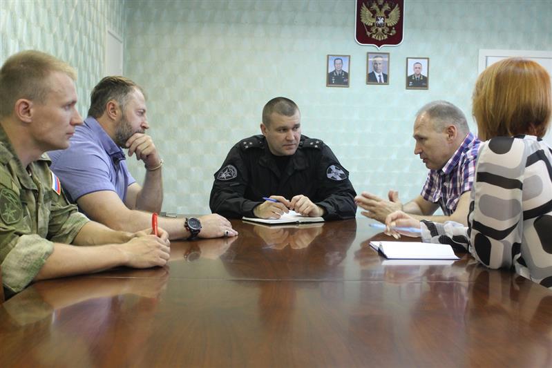 В Отделе Росгвардии по Республике Карелия состоялся круглый стол с Уполномоченным по правам ребенка в регионе