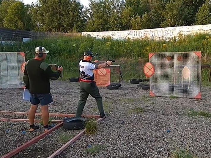 На соревнованиях по практической стрельбе в Кузбассе лучший результат показал сотрудник Росгвардии