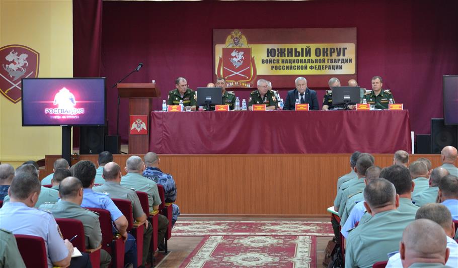 Подведены итоги служебно-боевой деятельности личного состава Южного округа Росгвардии за первую половину 2018 года
