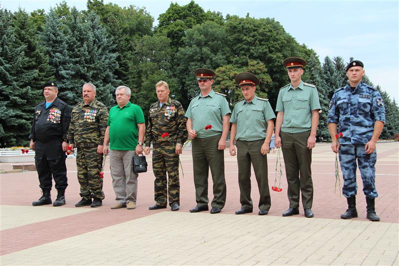В Курске прошел автопробег Росгвардии «Огненной дуге – 75 лет» (фото, видео)