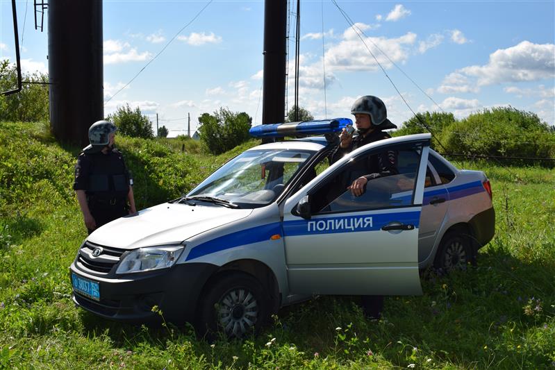 В Нижегородской области росгвардейцы оказали содействие организаторам праздничных мероприятий в честь Дня памяти преподобного Серафима Саровского