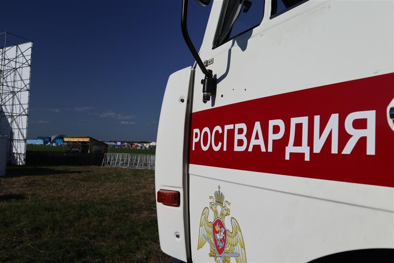 Росгвардейцы Центрального округа Росгвардии приступили к выполнению задач по обеспечению безопасности во время проведения музыкального рок-фестиваля «Нашествие-2018»