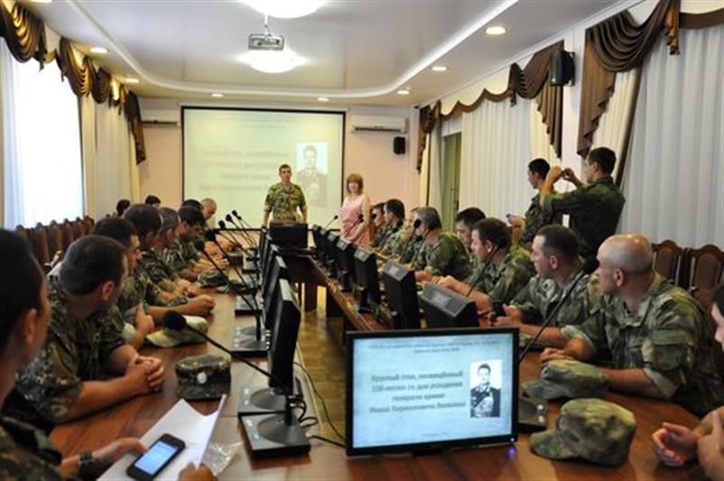 В Астрахани военнослужащие Росгвардии провели мероприятие, посвященное  100-летию со дня рождения генерала армии И. К. Яковлева 