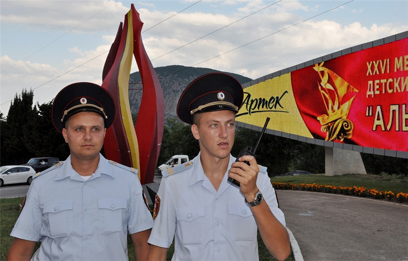 Росгвардия Крыма выполнила задачи по обеспечению общественной безопасности в период проведения Международной смены в детском центре «Артек»