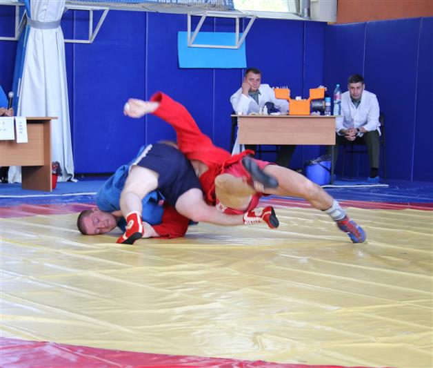 В  Центральном округе  Росгвардии  состоялся чемпионат  по самбо