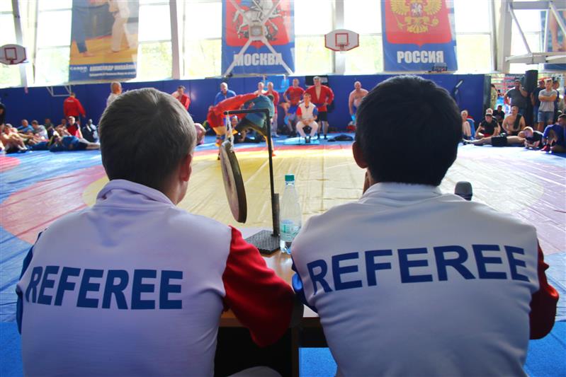 В Центральном округе Росгвардии состоялся чемпионат по самбо