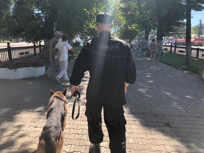 Костромские росгвардейцы обеспечили общественную безопасность во время празднования Дня города (фото, видео)