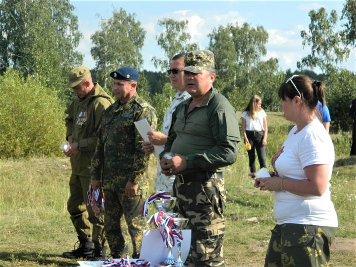 В Челябинской области офицеры СОБР приняли участие в проведении военно-патриотической игры «Гонка юных героев»