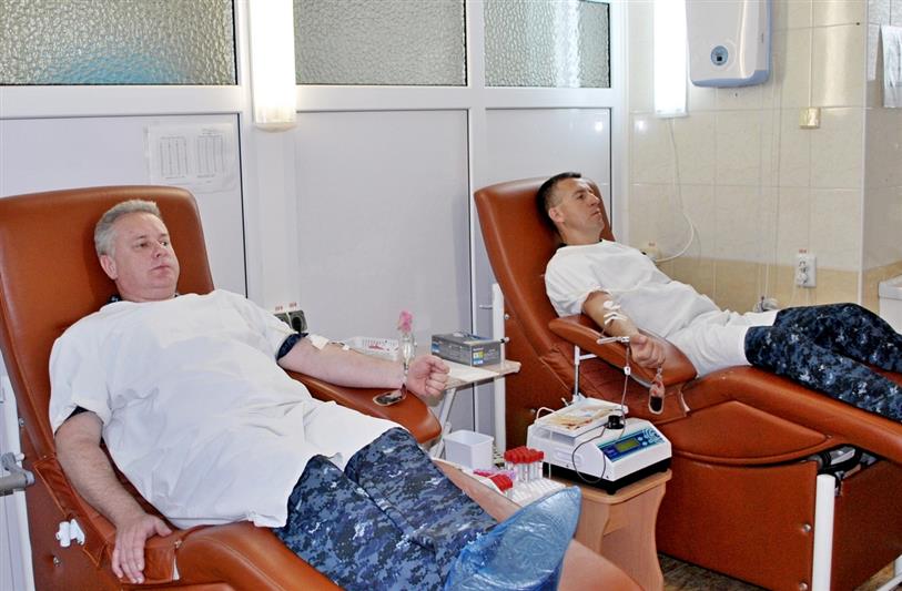 В Республике Крым росгвардейцы приняли участие в благотворительной акции