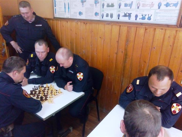 В Архангельской области росгвардейцы провели шахматный турнир, посвящённый 100-летию со Дня рождения генерала армии И.К. Яковлева