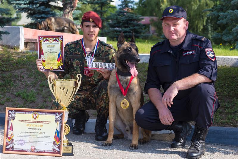 Завершился чемпионат по служебному многоборью среди кинологов Центрального округа Росгвардии