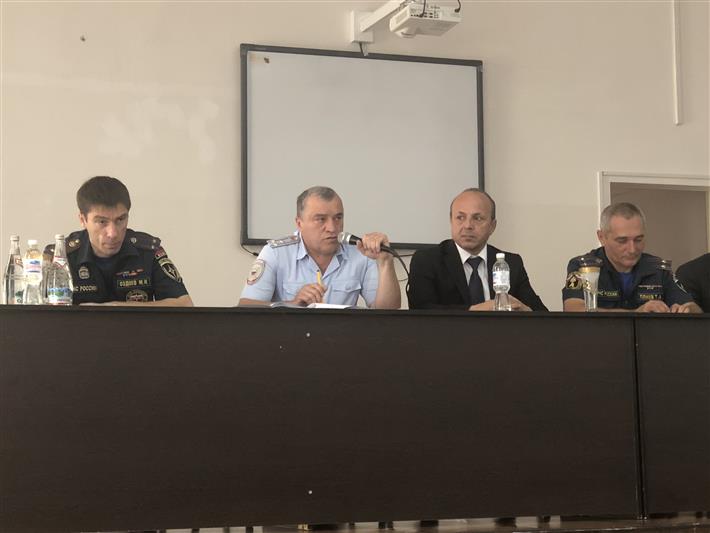 В Назрани офицер Росгвардии принял участие в межведомственном совещании 