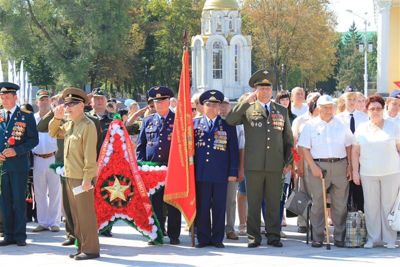 Росгвардейцы приняли участие в мероприятиях, посвящённых 75-летию освобождения Белгорода от немецко-фашистских захватчиков
