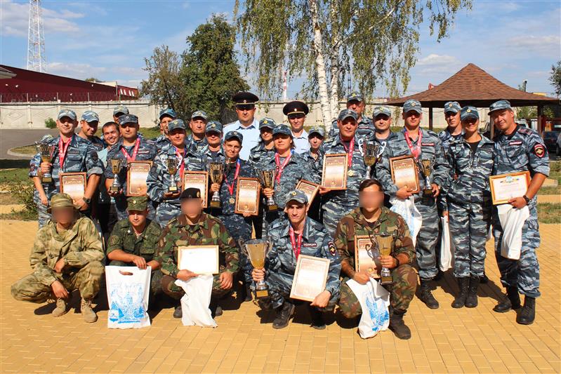 Сотрудник орловского ОМОН Росгвардии и его овчарка стали призёрами межрегиональных соревнований кинологов памяти  капитана милиции Михаила Гордеева 