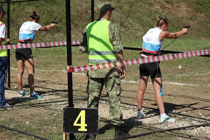 Во Владимирской области стартовал чемпионат войск национальной гвардии РФ по служебному биатлону 