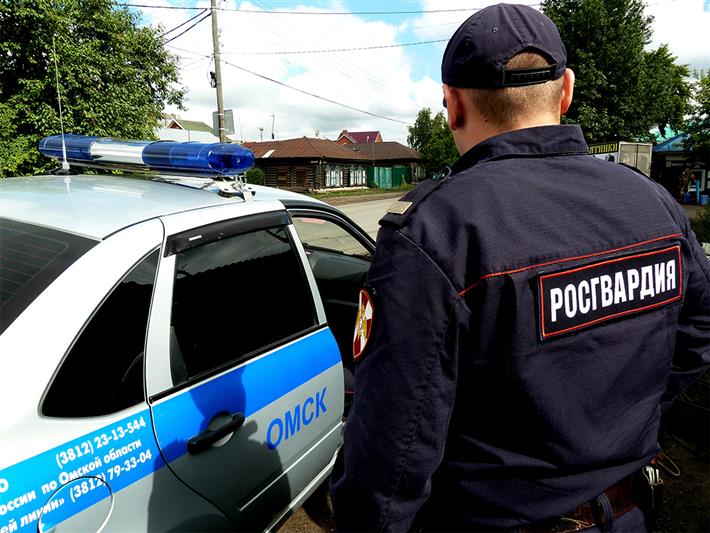 Сотрудники омского отдела вневедомственной охраны оказали помощь заблудившейся пожилой горожанке