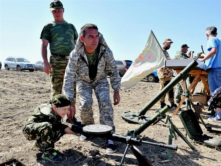 В Ростовской области росгвардейцы приняли участие в масштабной военно-историческом реконструкции, посвященной 75-летию со дня полного освобождения региона от фашистских захватчиков