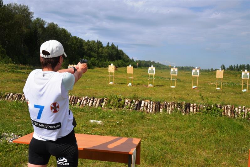 В Уральском округе Росгвардии завершился чемпионат по служебному биатлону (фото)
