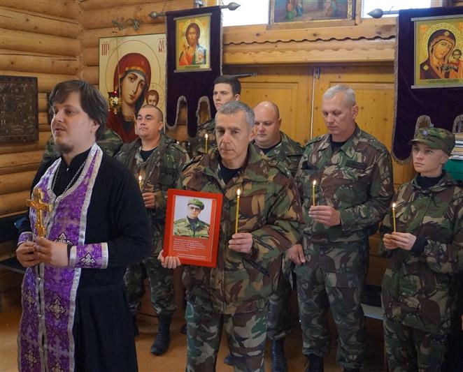 В Центральном округе прошли молебны о здравии генерал-полковника Анатолия Романова (фото, видео)