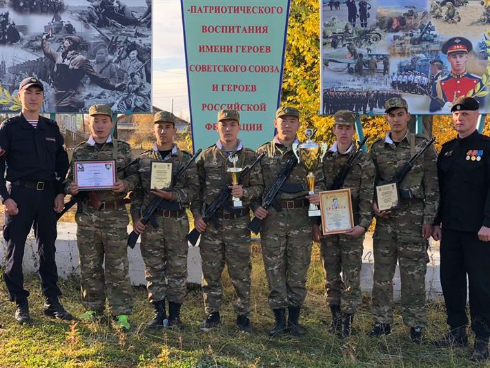 В Мирнинском районе Якутии состоялся турнир по военно-спортивному многоборью имени бойца ОМОН Станислава Голомарева 