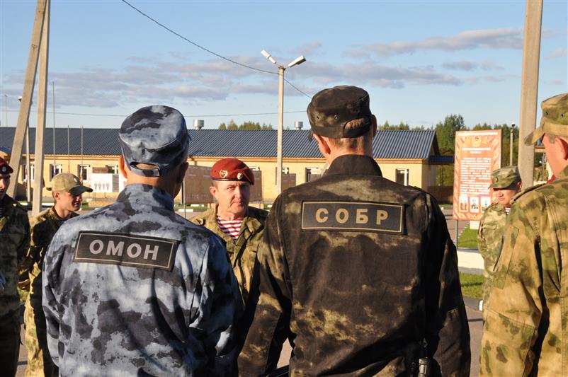 В Смоленской области стартовали масштабные соревнования сил специального назначения Росгвардии (фото, видео)