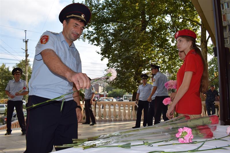 В Дагестане дан старт акции «Работайте, братья!», посвященной Герою России Магомеду Нурбагандову (фото, видео)