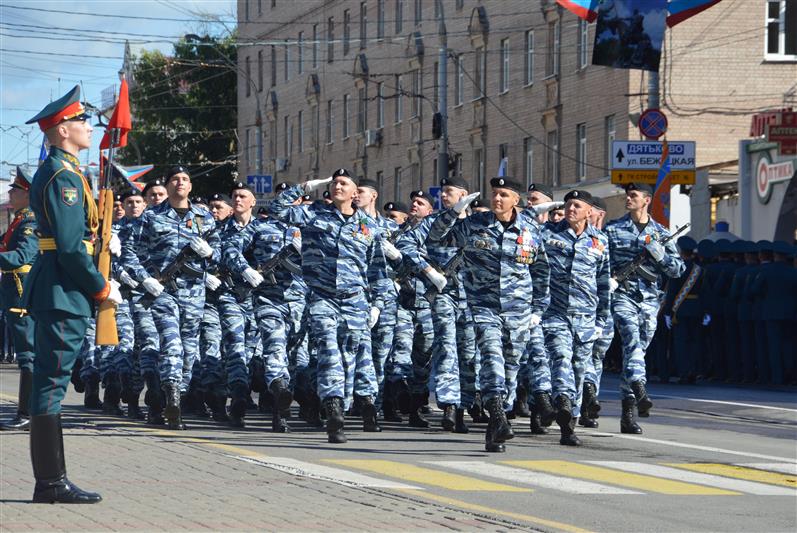 Росгвардейцы приняли участие в мероприятиях в честь 75-й годовщины освобождения Брянской области от немецко-фашистских захватчиков (фото)