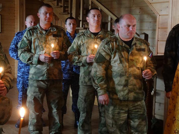 В Центральном округе прошли молебны о здравии генерал-полковника Анатолия Романова (фото, видео)