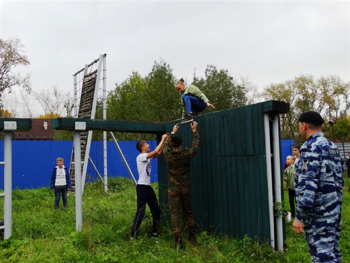 В Нижнем Тагиле росгвардейцы провели Урок мужества, посвящённый Герою России генерал-полковнику Анатолию Романову
